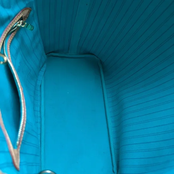 COLLECTION LOUIS VUITTON MM TURQUOISE WITH POUCH - Picture 14 of 16